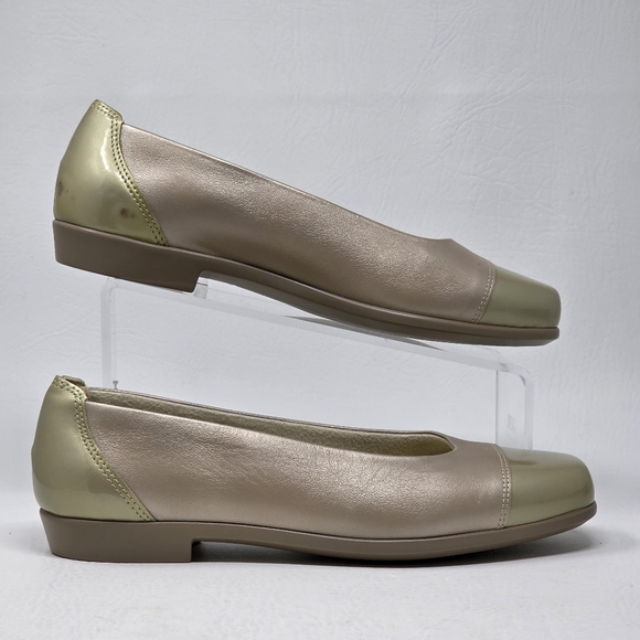 SAS SCENIC Champagne Leather Cap Toe Tripad Comfort Ballet Flat Shoe Size 9.5M - Picture 2 of 11
